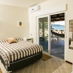 https://campeche-beach-house.santa-catarina-brasil.com