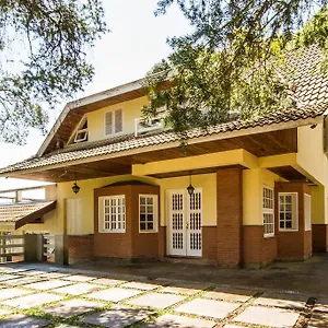 https://casa-do-esquilo-campos-do-jordao.camposdojordaohotels.net